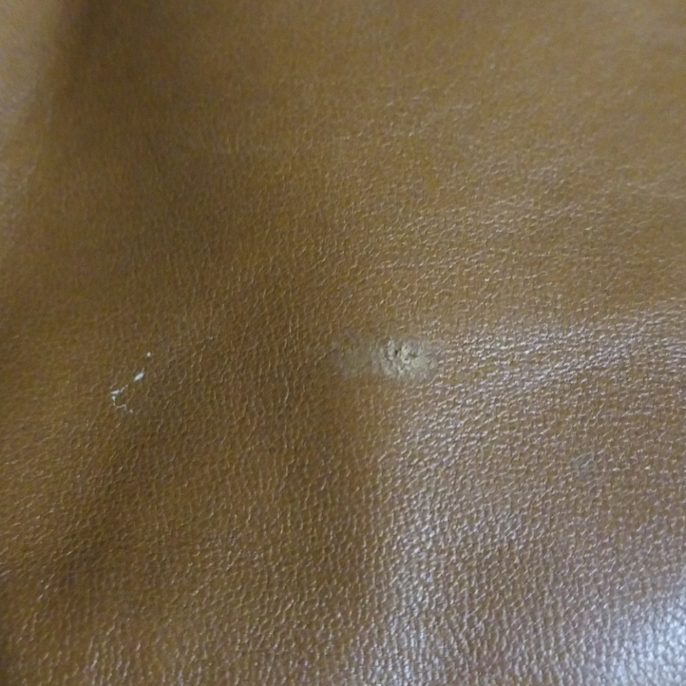HP👜Authentic Michael Kors leather like new purse - Picture 6 of 8